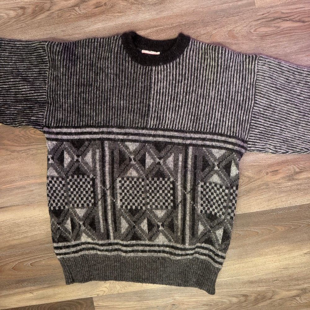 Vintage Icelandic Wool Sweater Geometric Heather gray